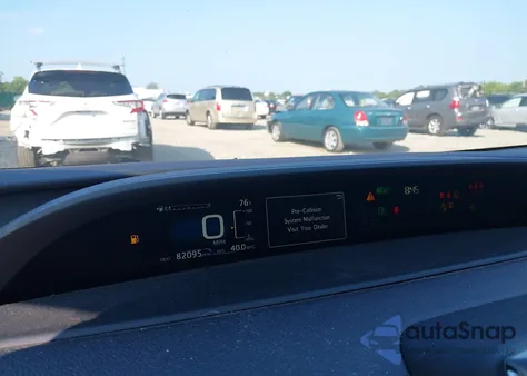 2020 Toyota Prius Prime Le/Xle/Limited z USA, uszkodzony, nr VIN JTDKARFP3L3123311